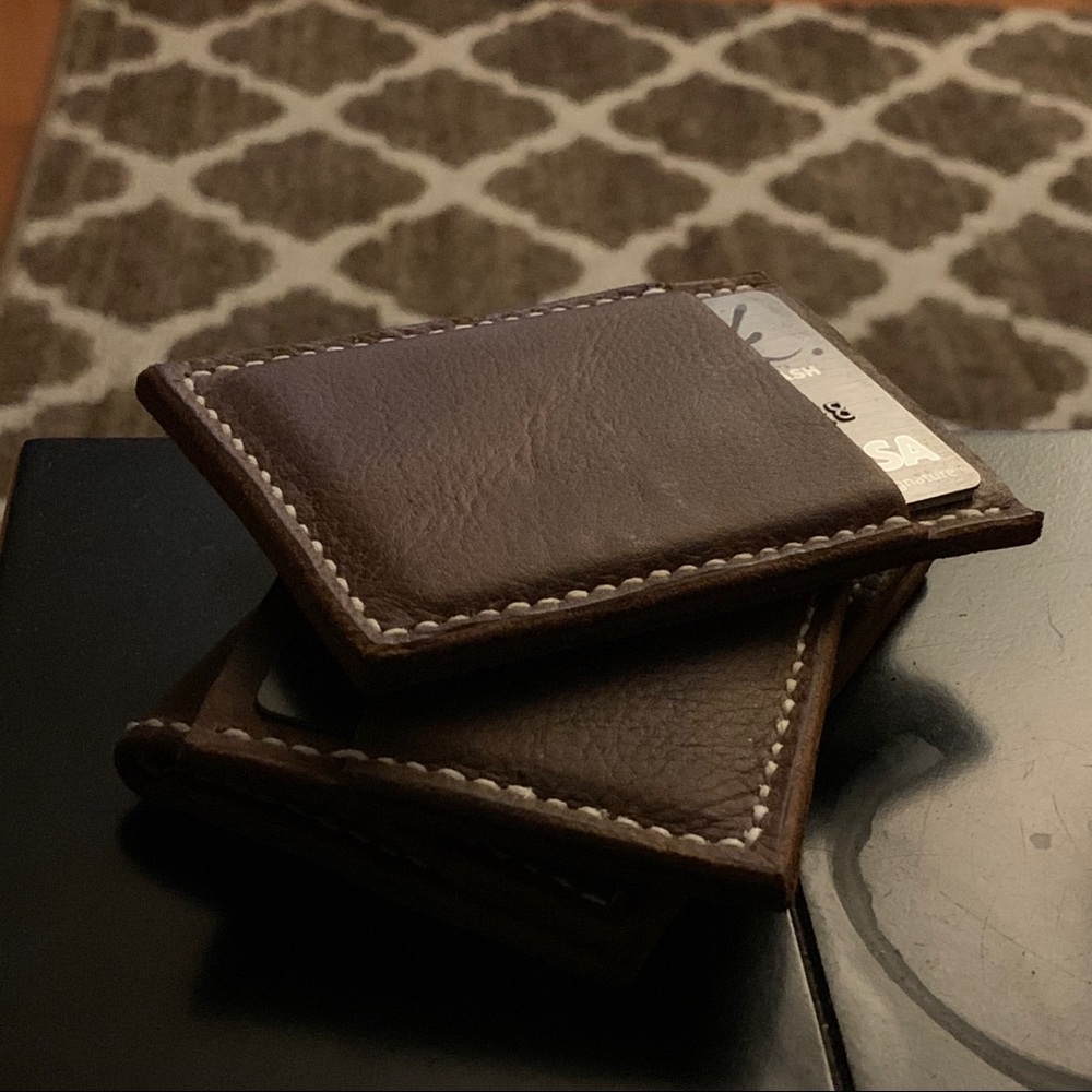 Minimalist Handmade Leather Wallet (2-pocket)